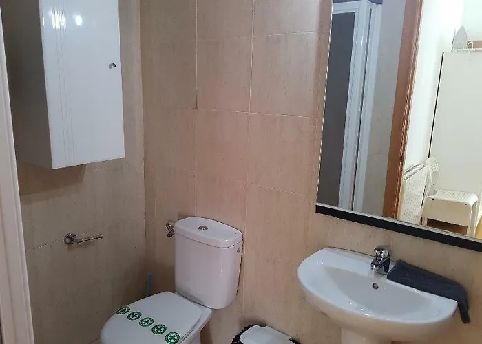 Отель Dos Torres Pilar - Balcones Con Vistas Al Pilar *