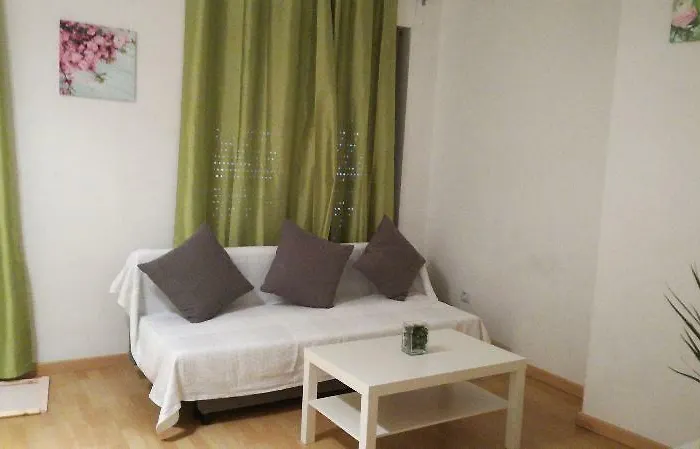 Отель Dos Torres Pilar - Balcones Con Vistas Al Pilar Сарагоса